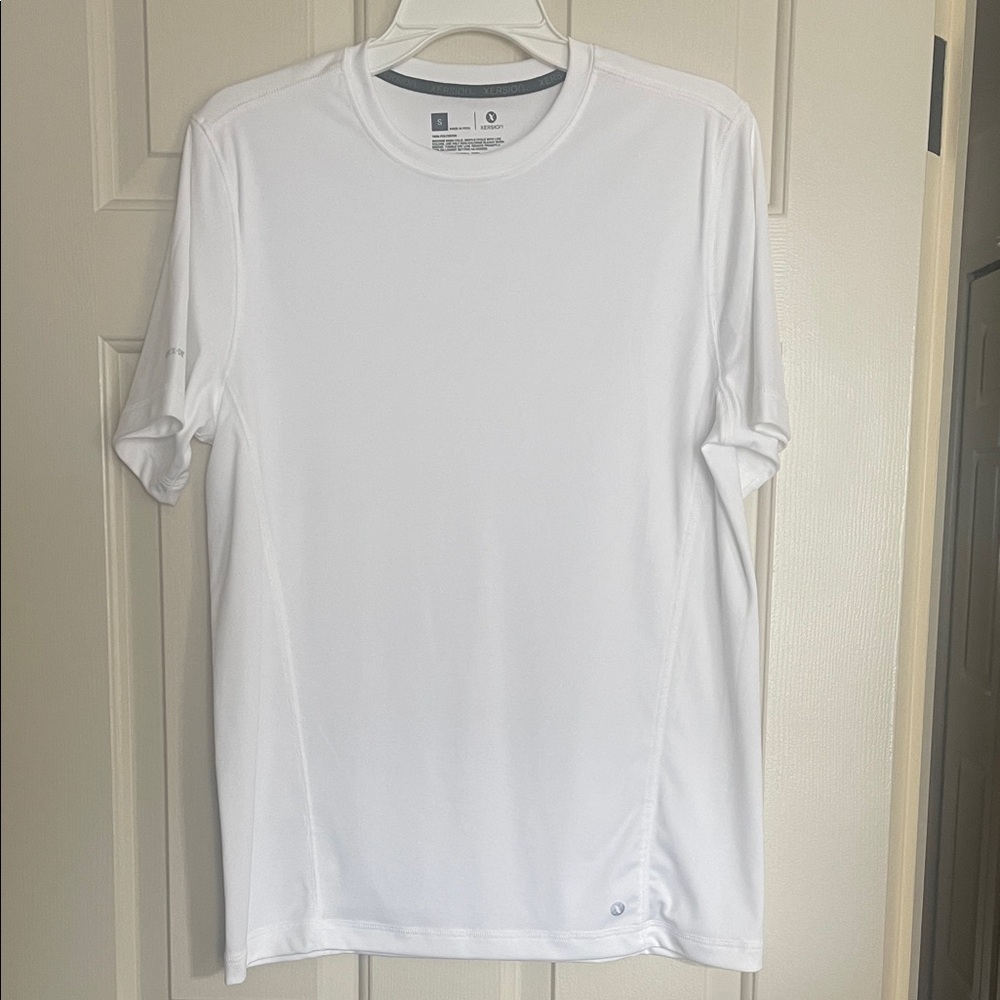 Xersion Men's Quick-Dri Athletic White Short Sleeve Tee Size Small